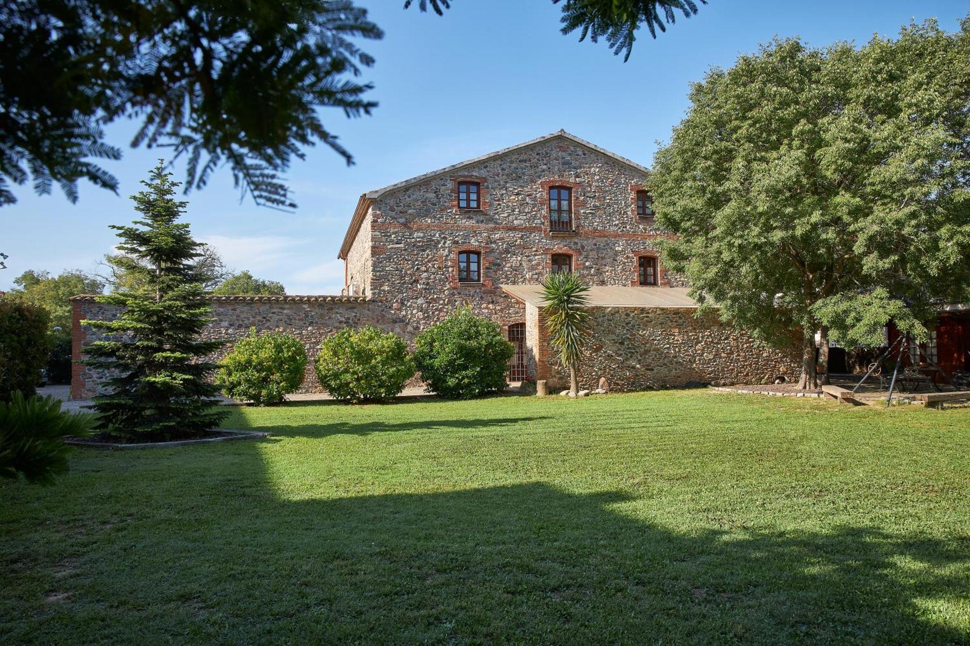 Mas Can Calet Aparthotel Les Franqueses del Vallès Exterior foto