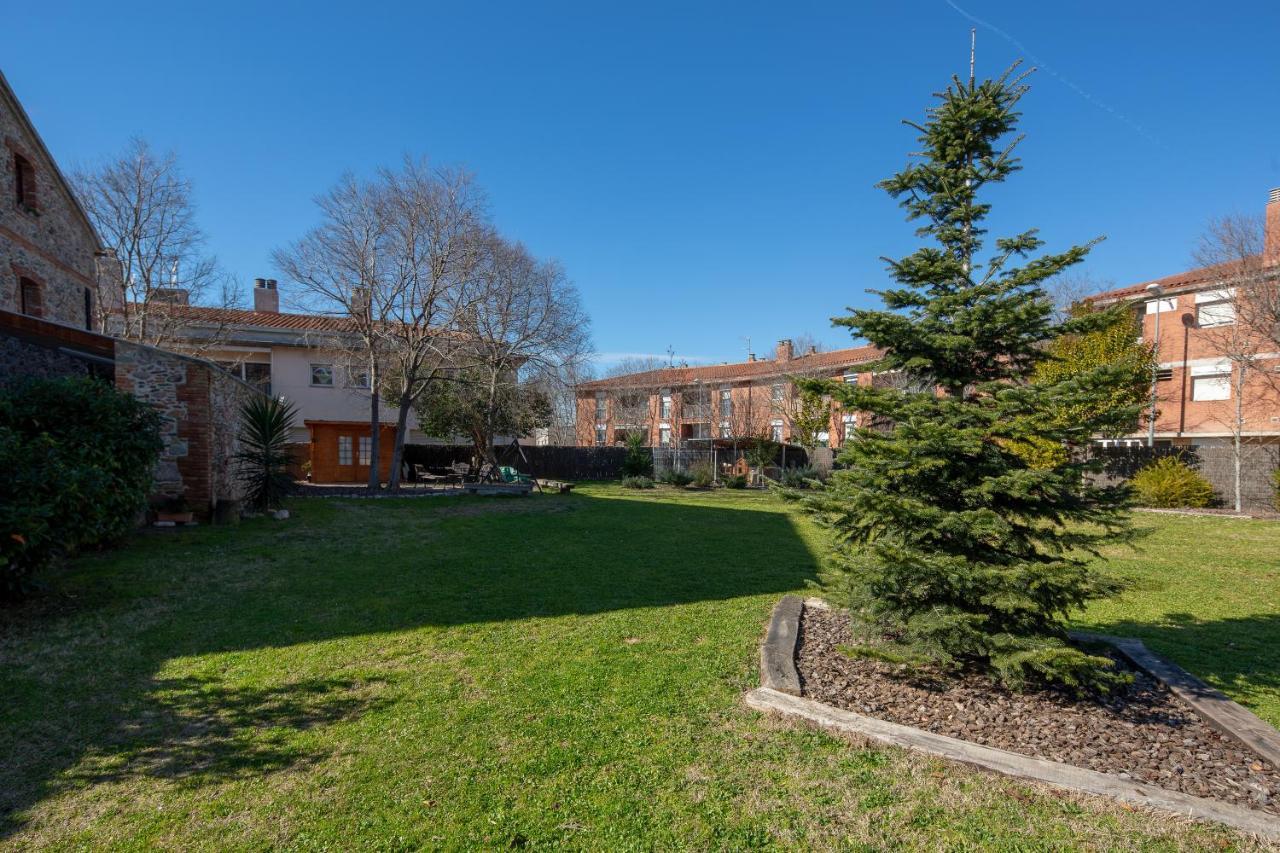 Mas Can Calet Aparthotel Les Franqueses del Vallès Exterior foto